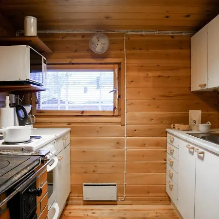 Eramokki - 4,5 Km Ivalon Lentokentalta! Vakantiehuis Inari