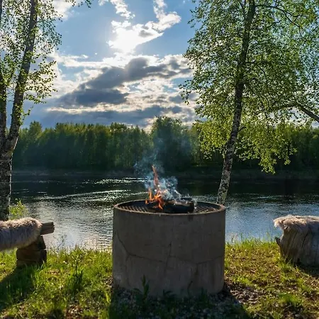 Eramokki - 4,5 Km Ivalon Lentokentalta! Vakantiehuis Inari